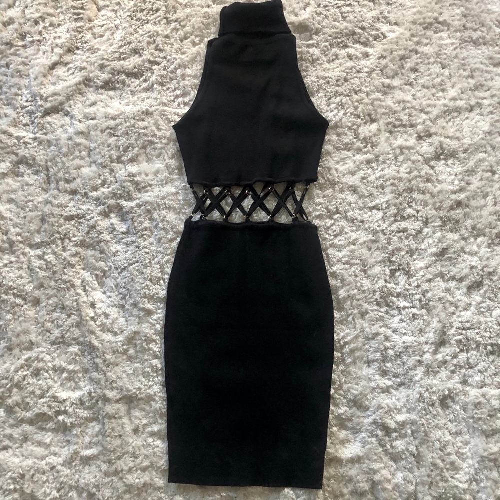 Fashionnova Cut Out Midi Dress